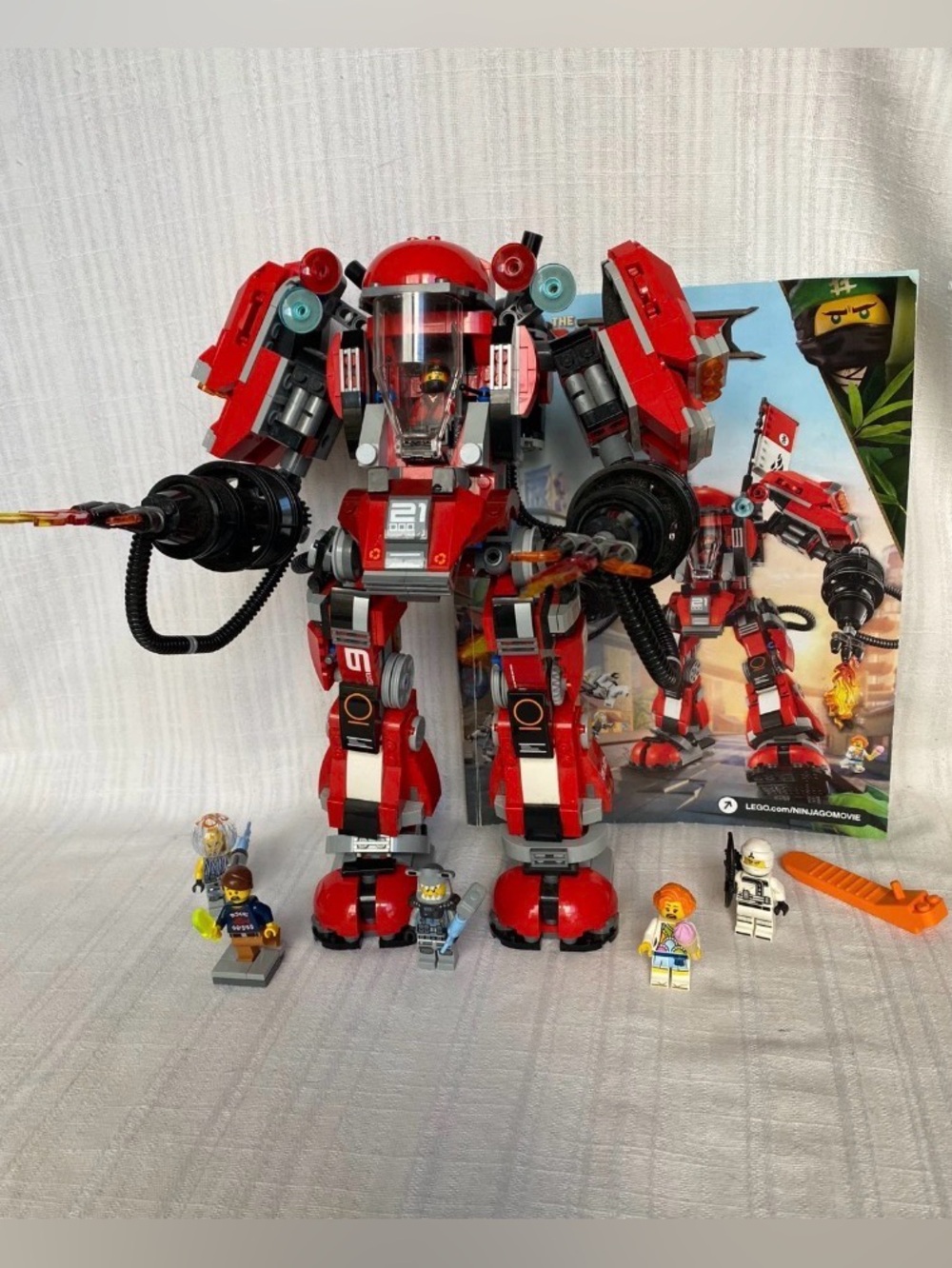 LEGO - The LEGO Ninjago Movie: Fire Mech (#70615) - 100% Complete with Manual
